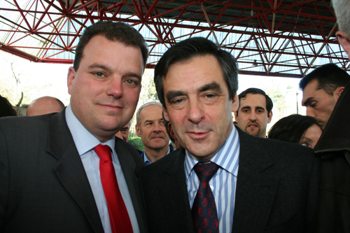 Avec François FILLON